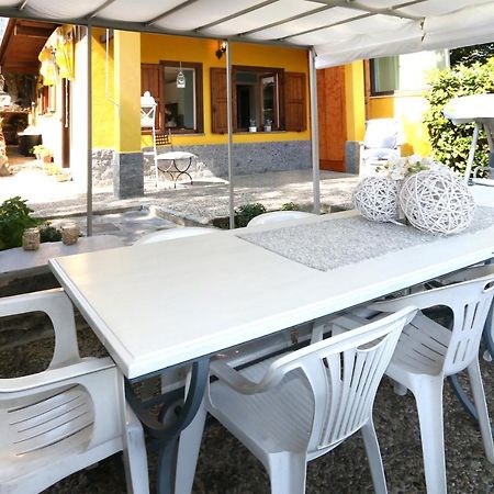 La Casa Dei Cigni Sul Lago D'Orta オメーニャ エクステリア 写真